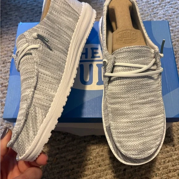 Hey Dude Heather Gray Shoes NIB - Picture 3 of 6